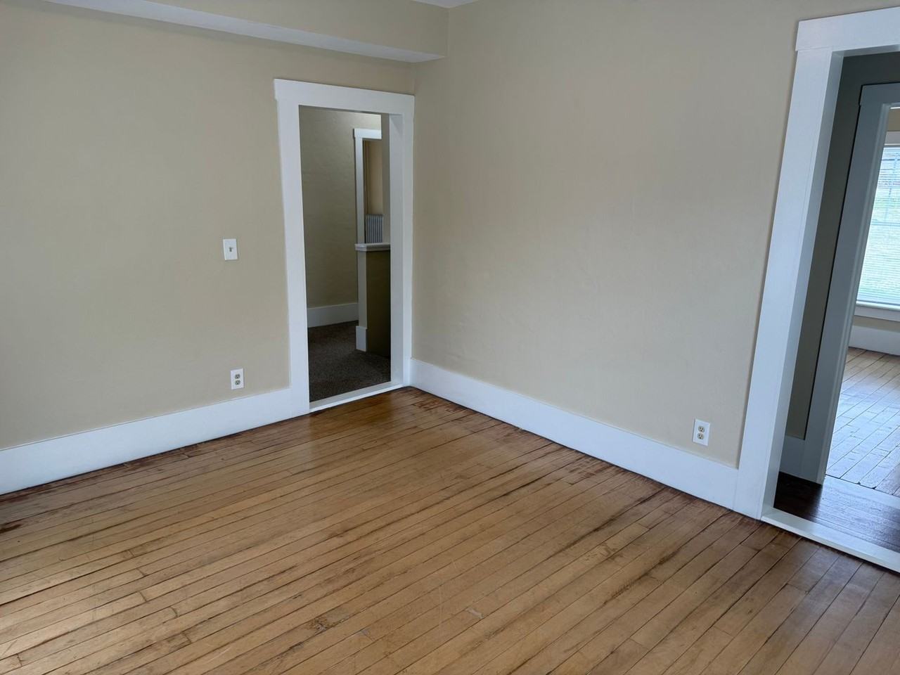 168 South St - Photo 5 of 10