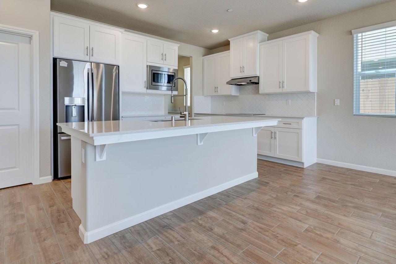 857 857 Halford Lane - Photo 2 of 9