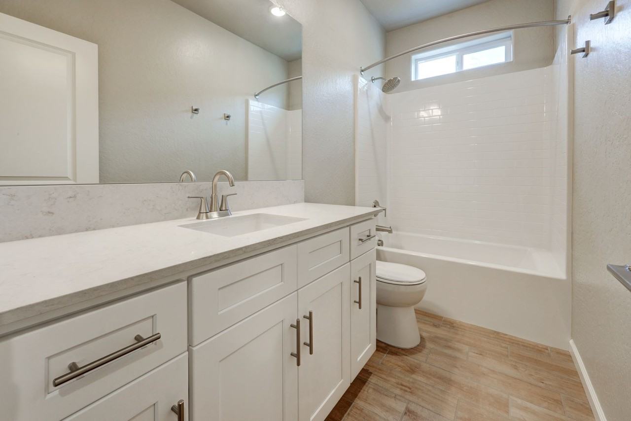 857 857 Halford Lane - Photo 7 of 9