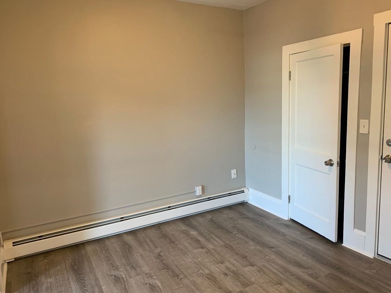 148 Main St - Photo 5 of 24