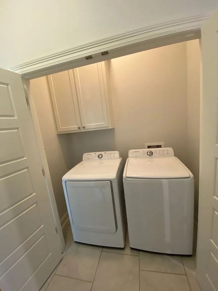 1474 Partierre Ln N - Photo 5 of 10