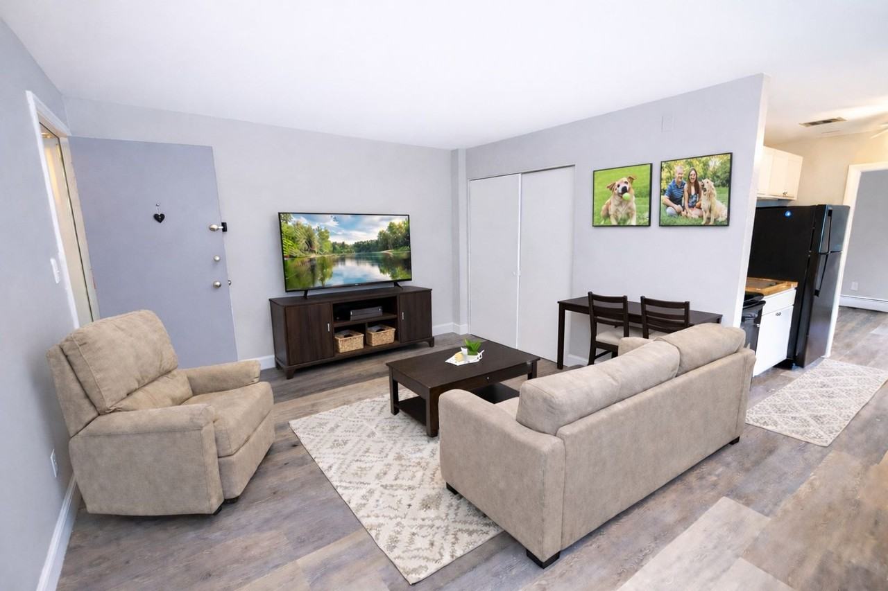 Sunnyslope Apartments - Photo 2 of 16