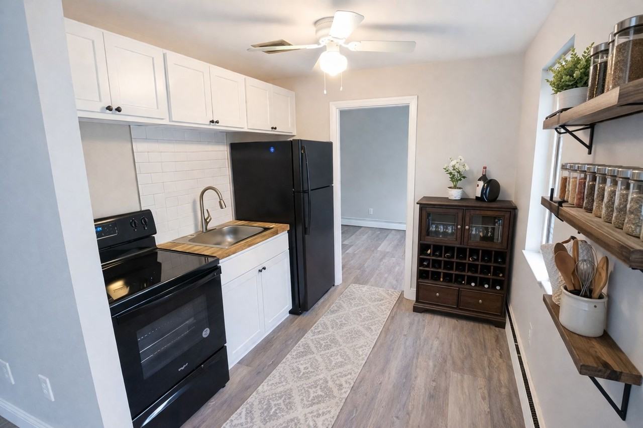 Sunnyslope Apartments - Photo 3 of 16