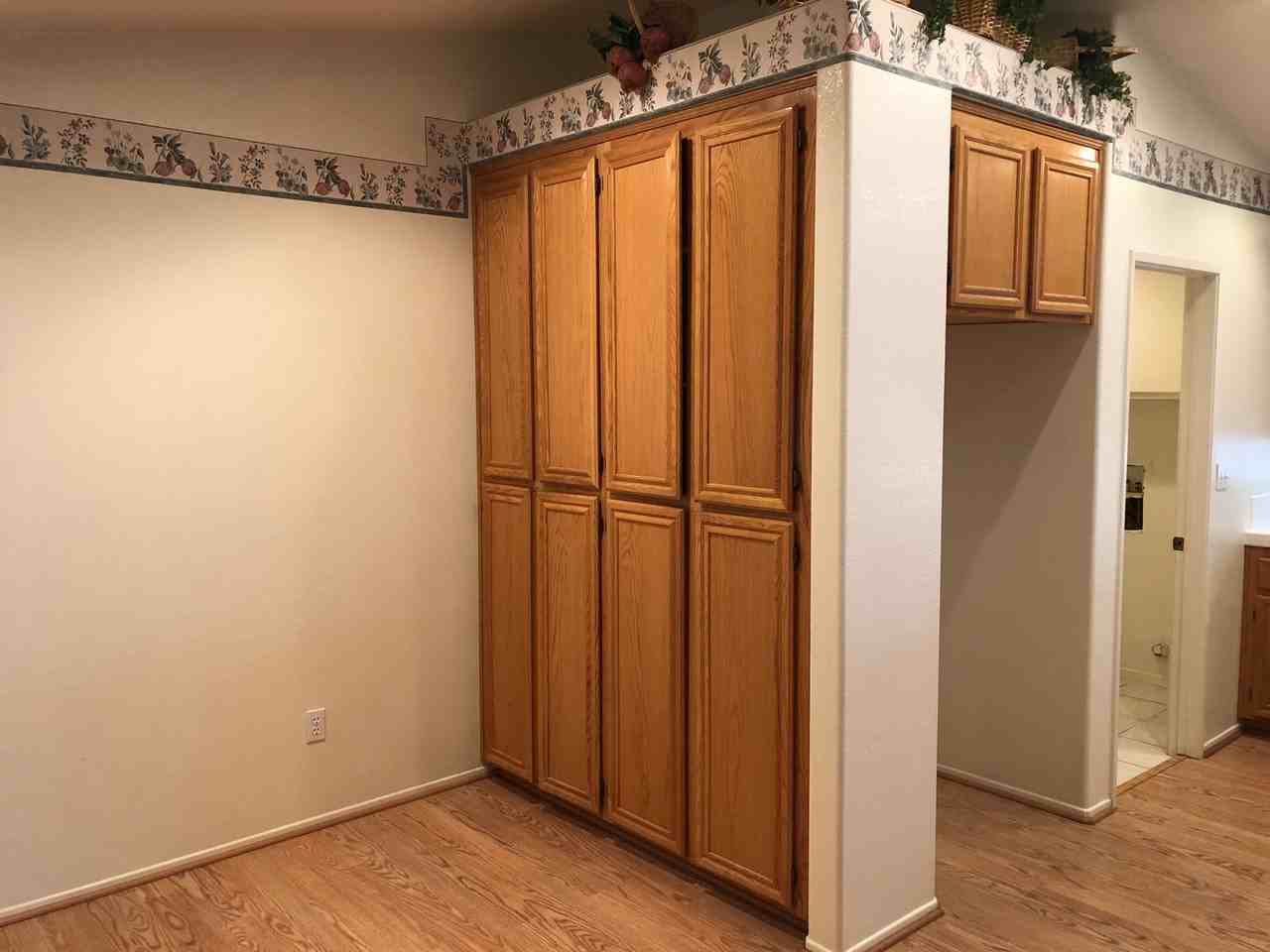 2580 Columbine Rd - Photo 4 of 18