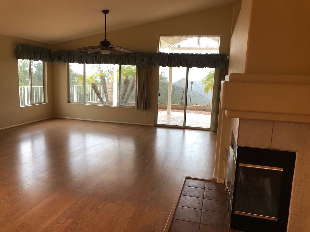 2580 Columbine Rd - Photo 5 of 18