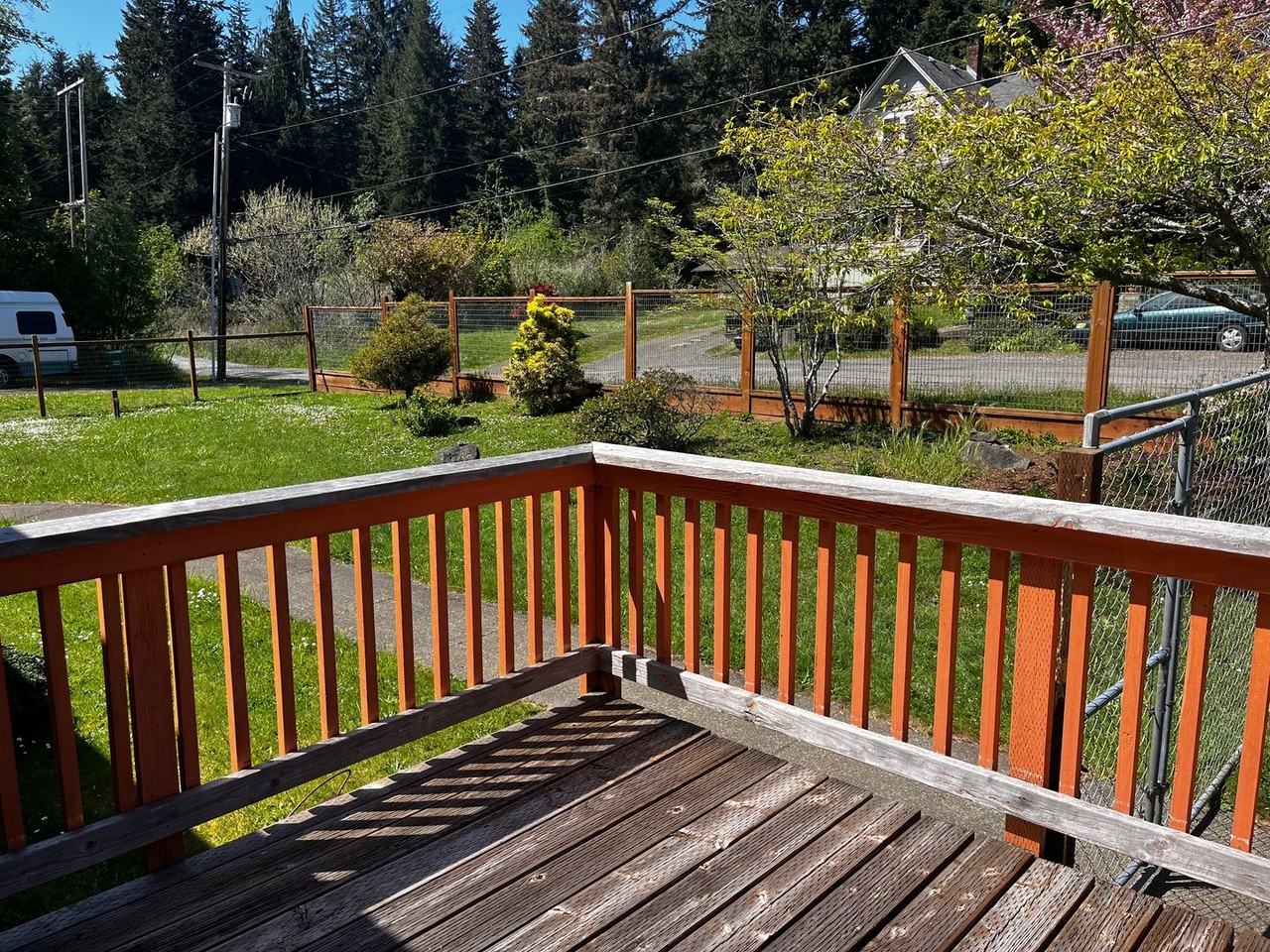 1449 Anderson Ave - Photo 3 of 17