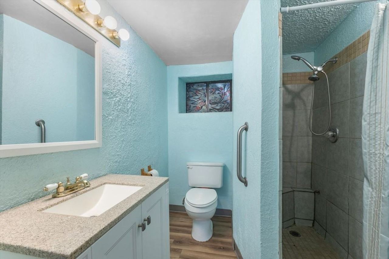 1508 Edith Blvd Ne - Photo 5 of 14