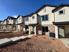 featured image of 2814 E Fireweed Ln
