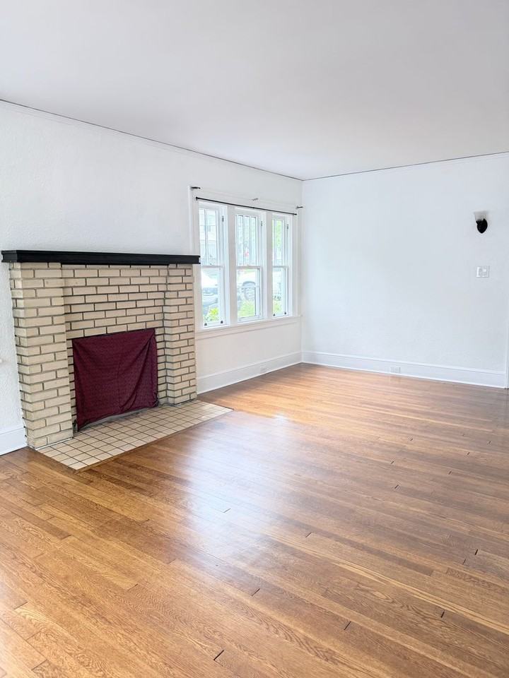 94 Louisiana Ave - Photo 4 of 15