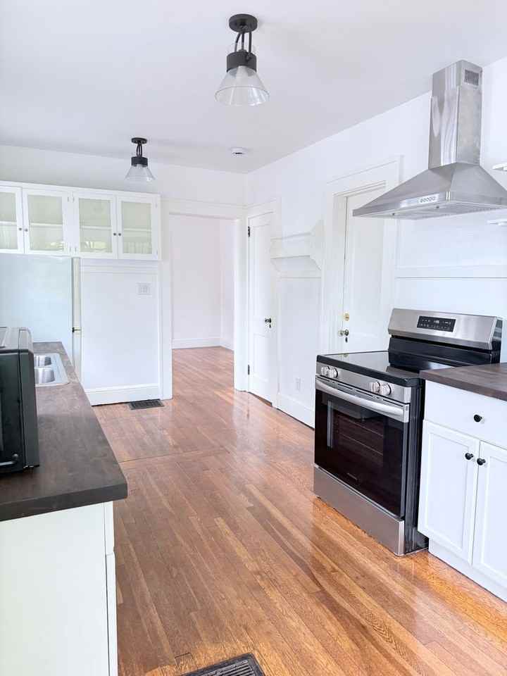 94 Louisiana Ave - Photo 7 of 15