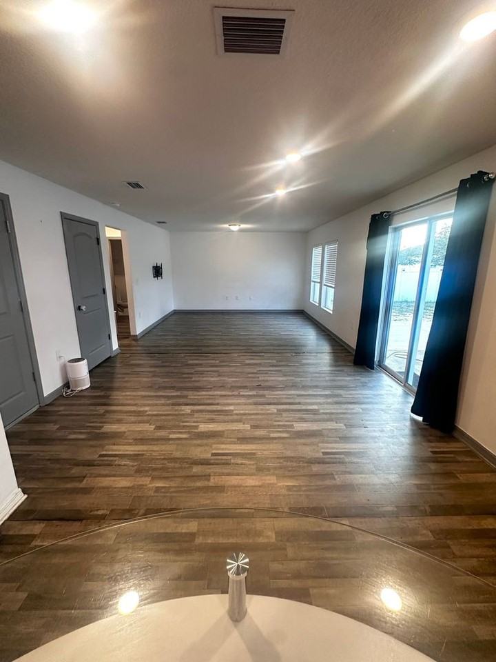 276 Hyacinth Ct - Photo 6 of 25