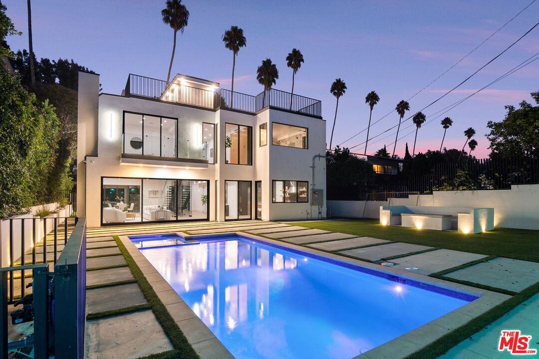 12700 Montana Ave #1 - Photo 3 of 50