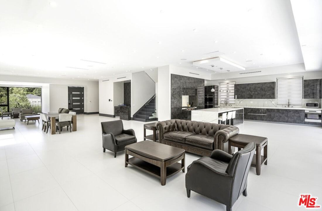 2122 Castle Heights Ave #1 - Photo 4 of 21