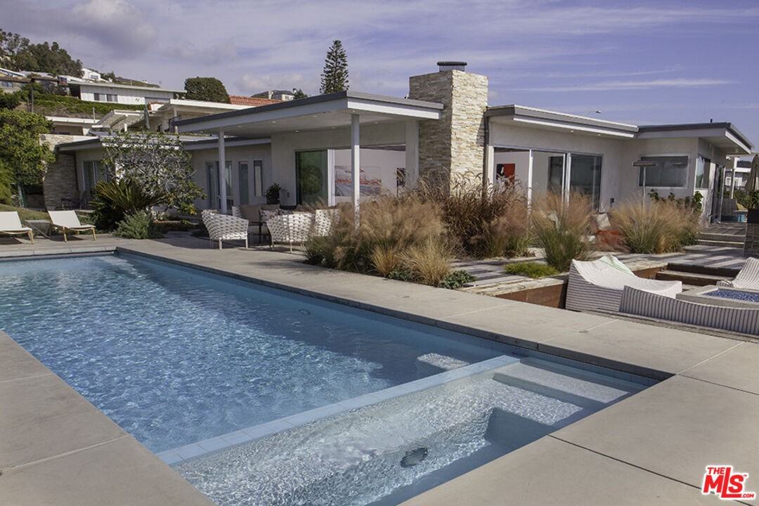 1409 Lachman Ln #1 - Photo 5 of 50