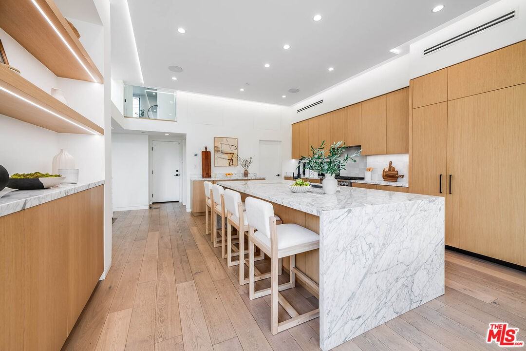 1620 Electric Ave #1 - Photo 6 of 35