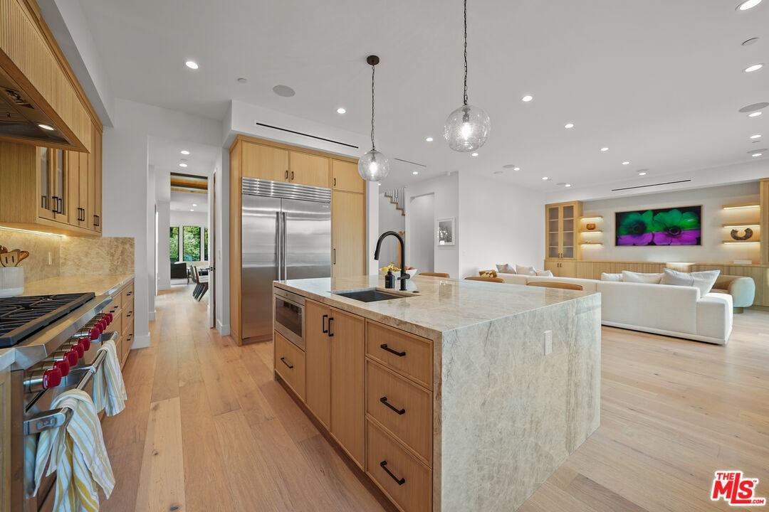 971 S Bundy Dr #1 - Photo 6 of 28