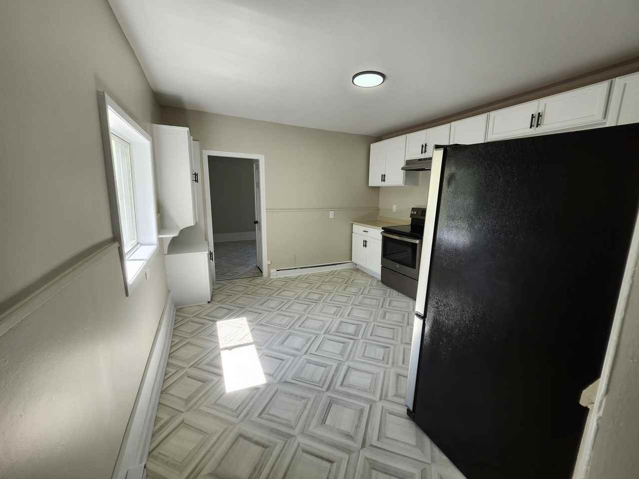 306 Prince St #3 - Photo 3 of 25