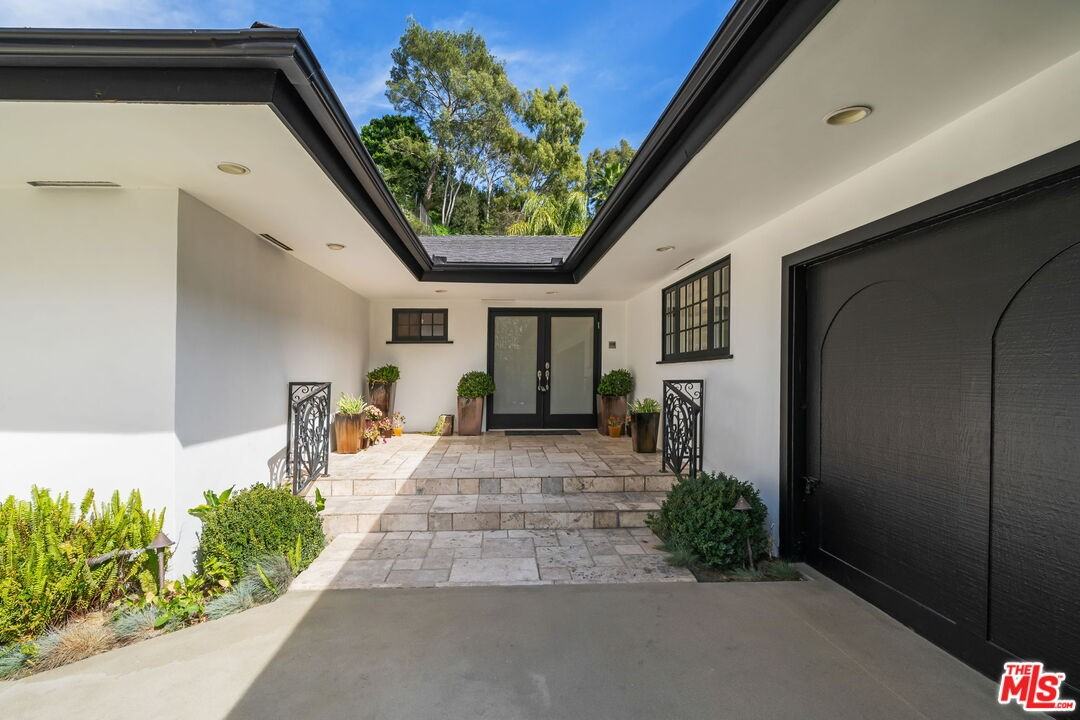 9023 Alto Cedro Dr #1 - Photo 5 of 50