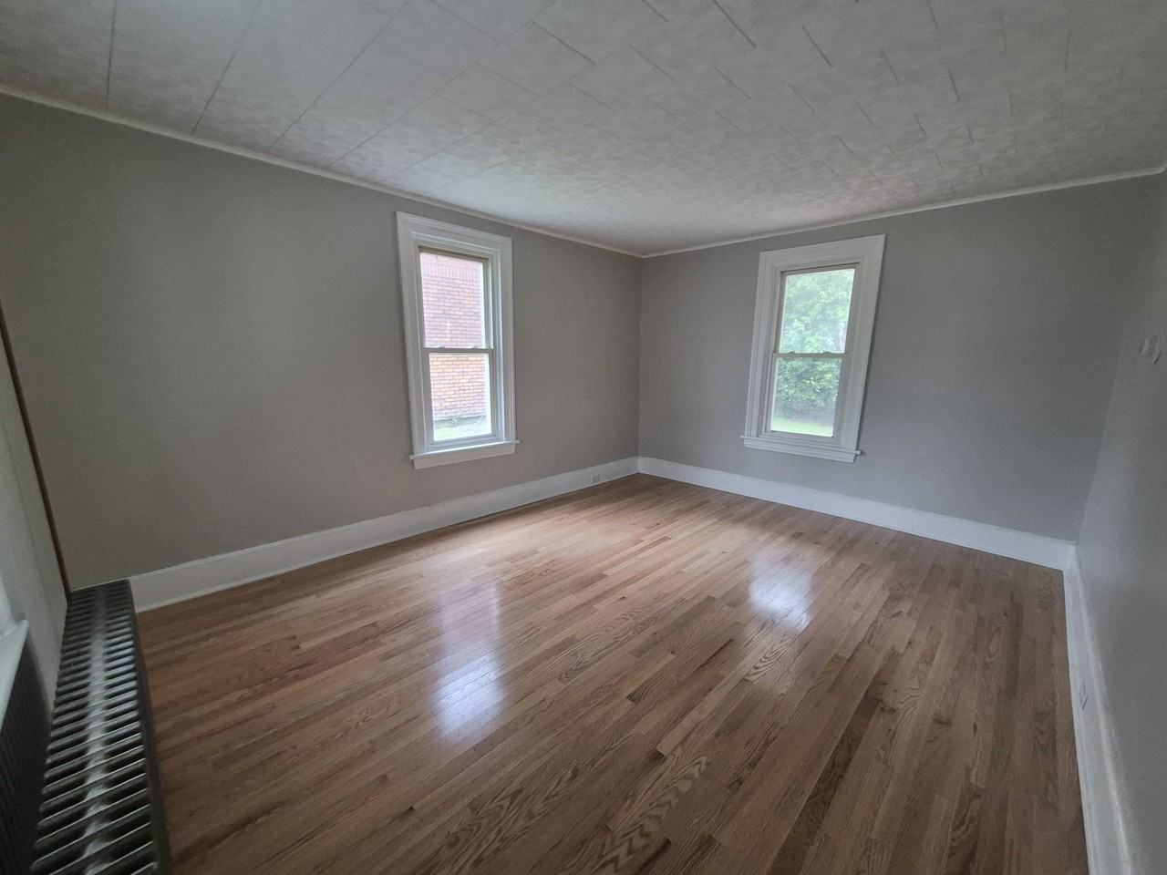 69 Broad St #1 - Photo 5 of 10