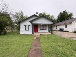 featured image of 904 Sw G Ave #1