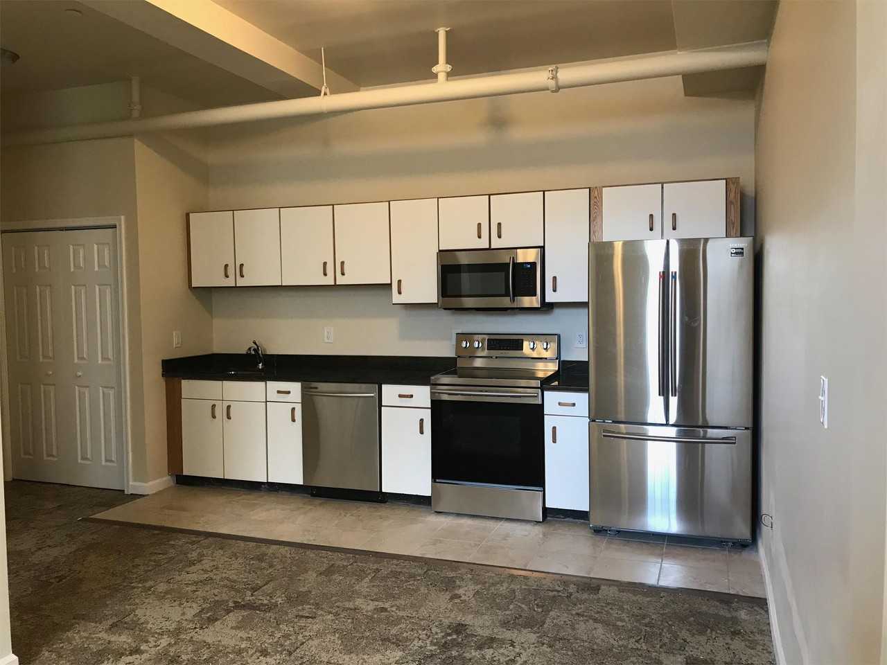 1949 S 5th St #103 - Photo 3 of 5