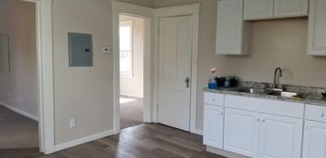 featured image of 858 West Ave Uppr Rear