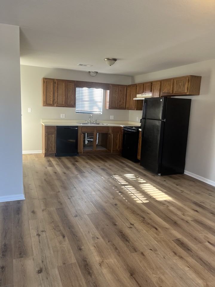 106 Jewell Cv #1 - Photo 4 of 13