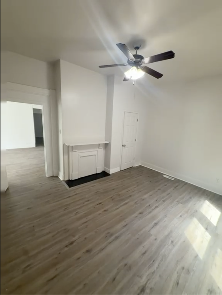 764 S Wayne St #1 - Photo 4 of 18