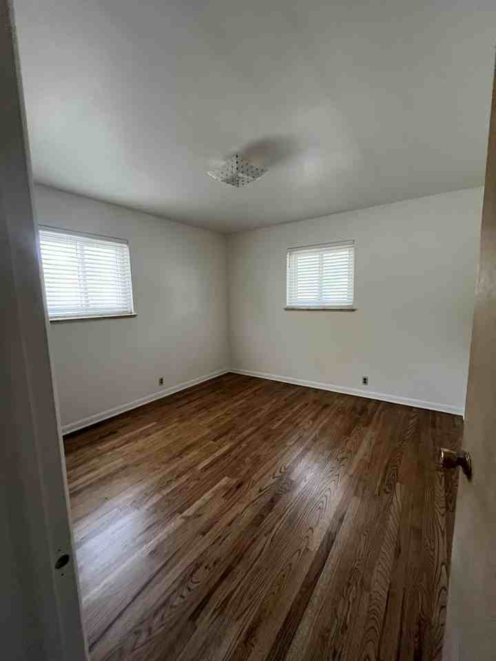 259 South 10th Avenue -1 - 1 #1 - Photo 5 of 16