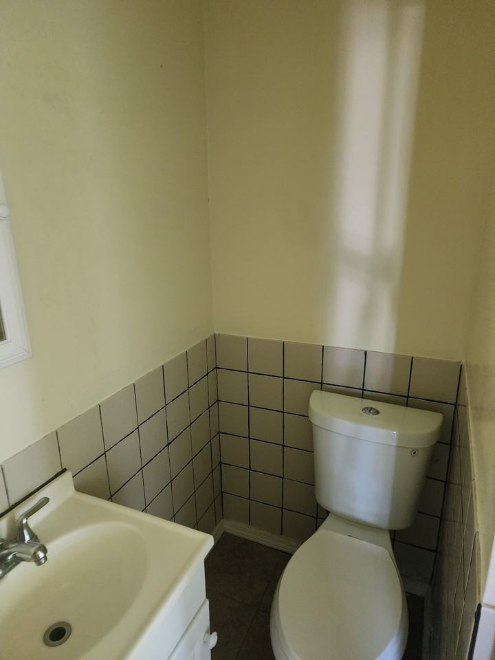 20 Wing St #A - Photo 7 of 13