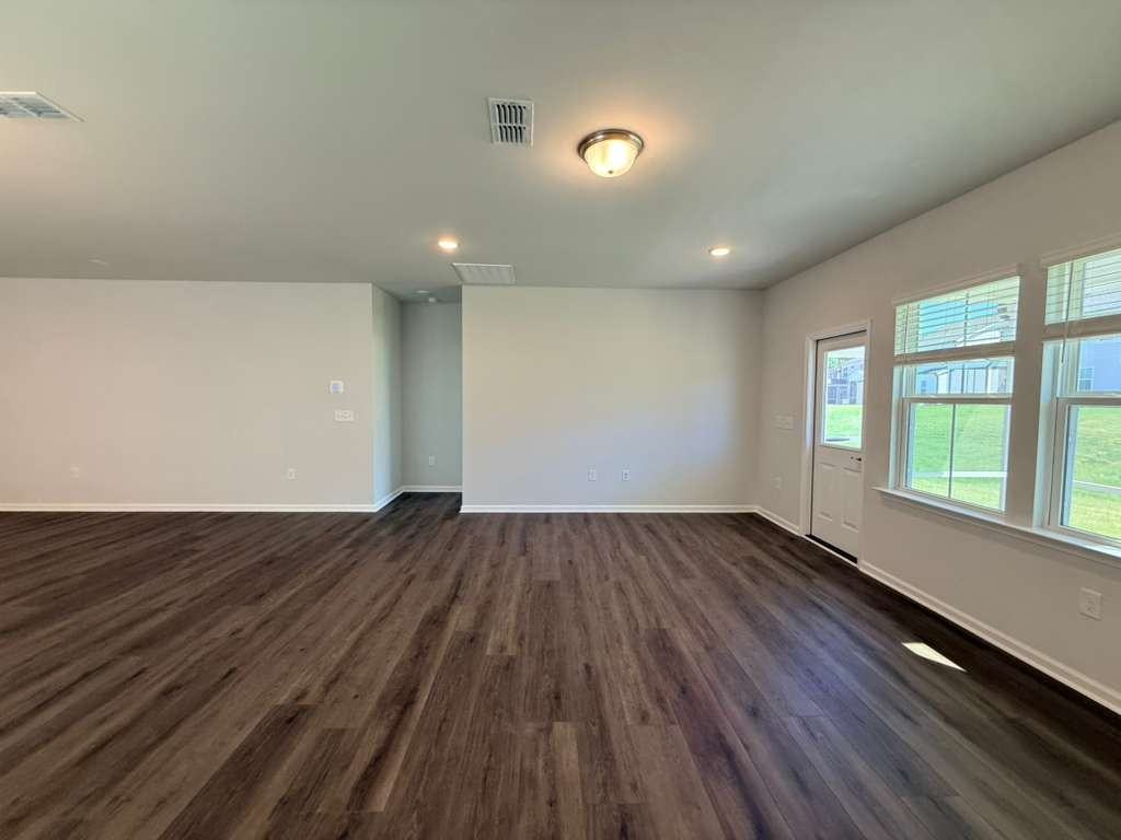 340 Broomside Ave #1 - Photo 3 of 43