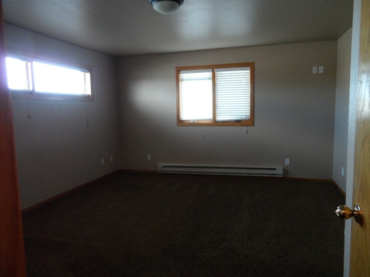 1409 Thaxton Ct #1 - Photo 6 of 6