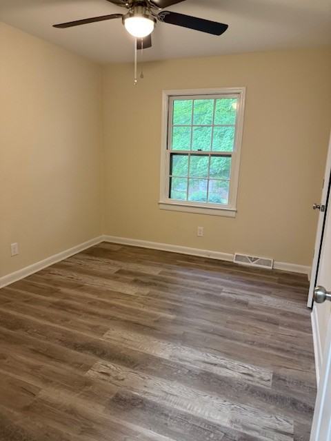 702 Kildee Dr #1 - Photo 7 of 9
