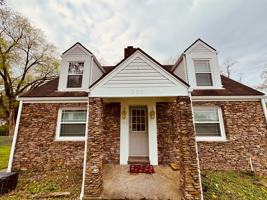 featured image of 233 Willowdale Rd #1