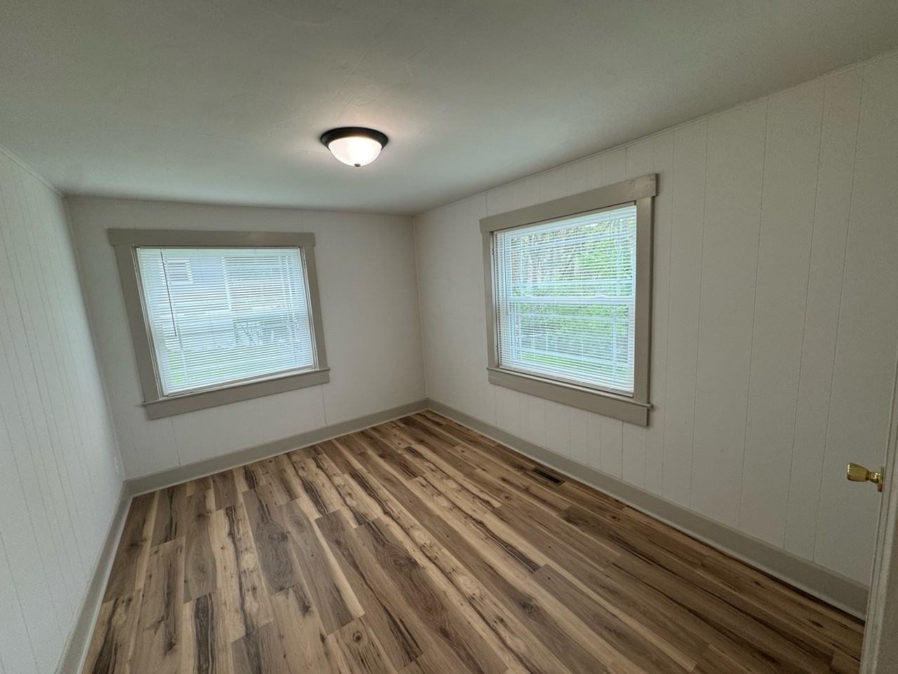 233 Willowdale Rd #1 - Photo 5 of 16