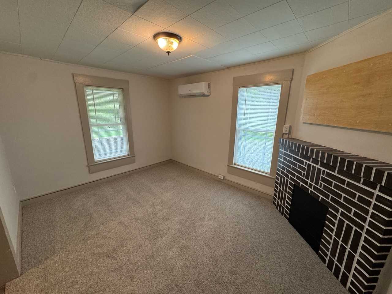 233 Willowdale Rd #2 - Photo 6 of 10