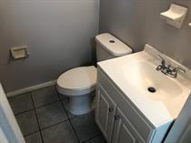 240 Lee Dr #10 - Photo 4 of 34