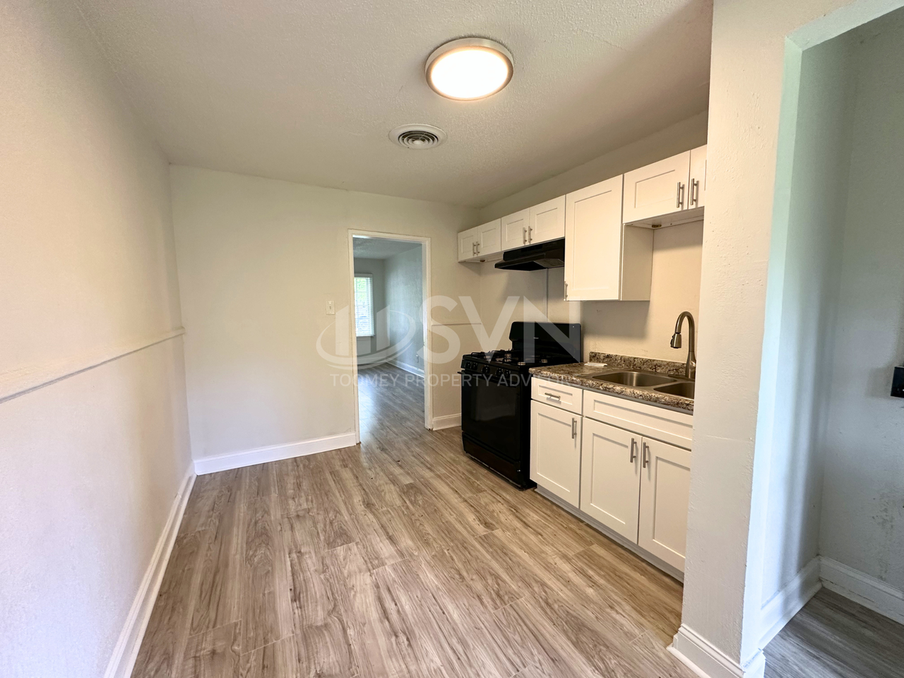 1601 Neshota DrUnit 56 #56 - Photo 2 of 15