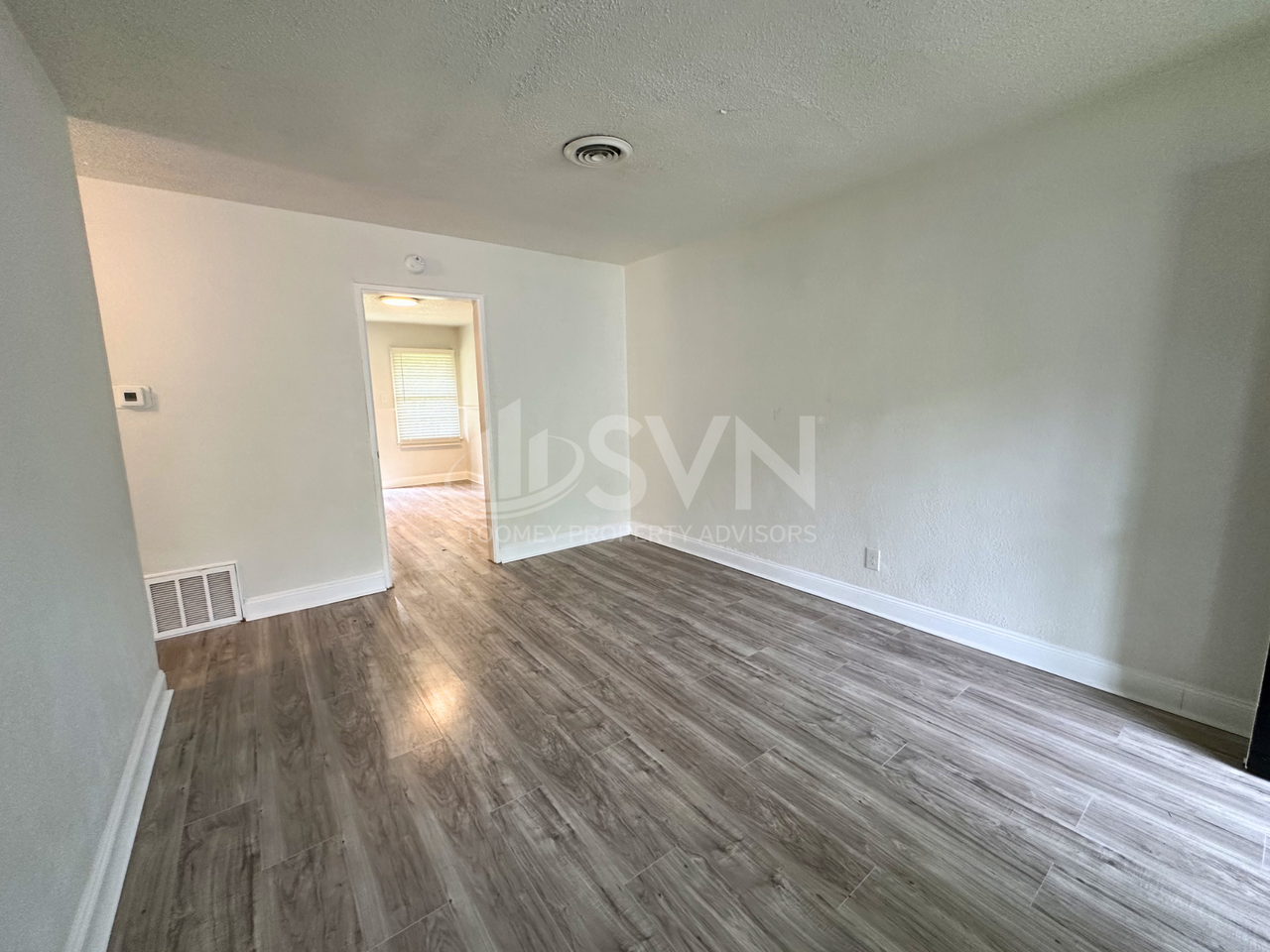 1601 Neshota DrUnit 56 #56 - Photo 3 of 15