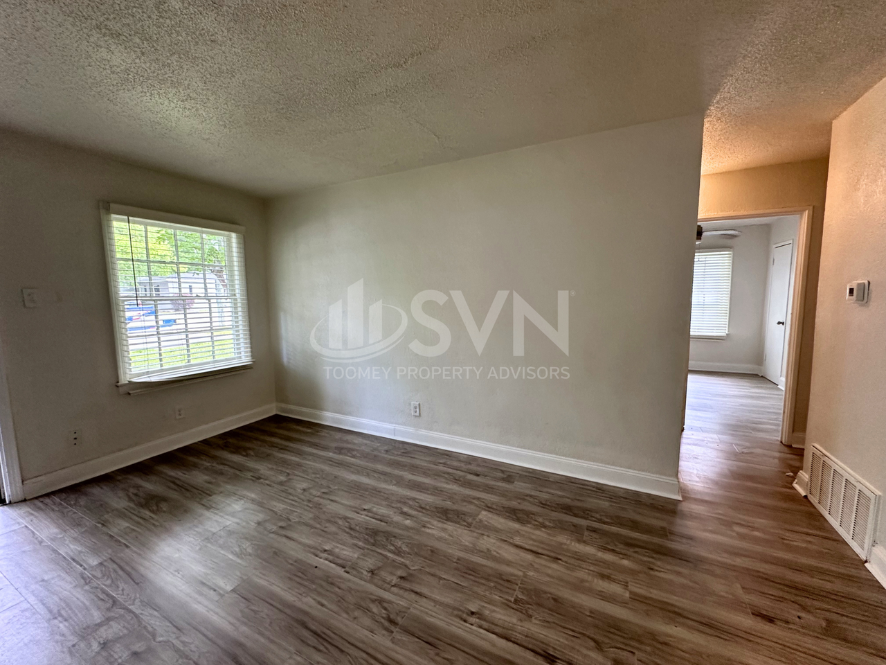 1601 Neshota DrUnit 56 #56 - Photo 4 of 15