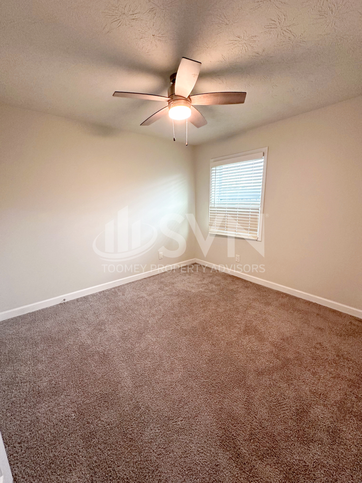 1031 Martin Luther King Jr Blvd #1031-5 - Photo 6 of 10