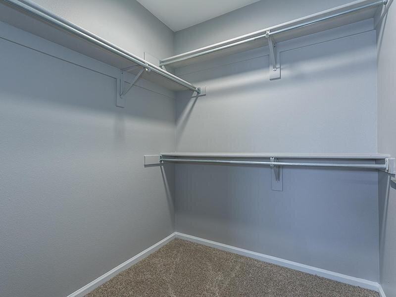 483 Scott Blvd - Photo 3 of 17