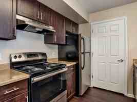 featured image of 483 Scott Blvd