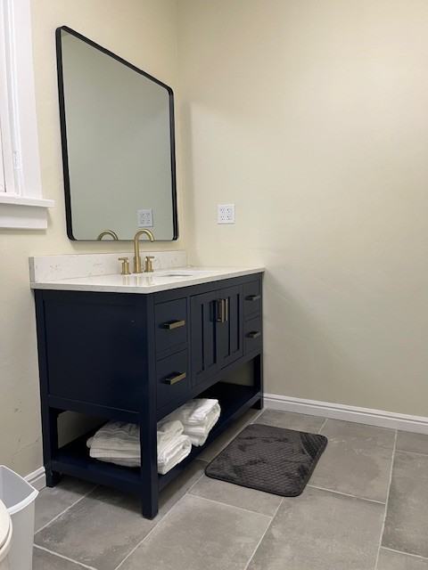 647 E 500 S #1 - Photo 4 of 14