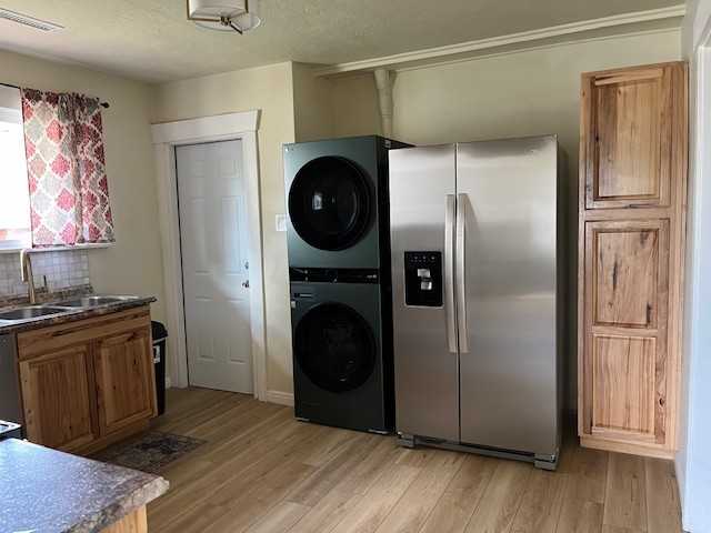 647 E 500 S #1 - Photo 6 of 14