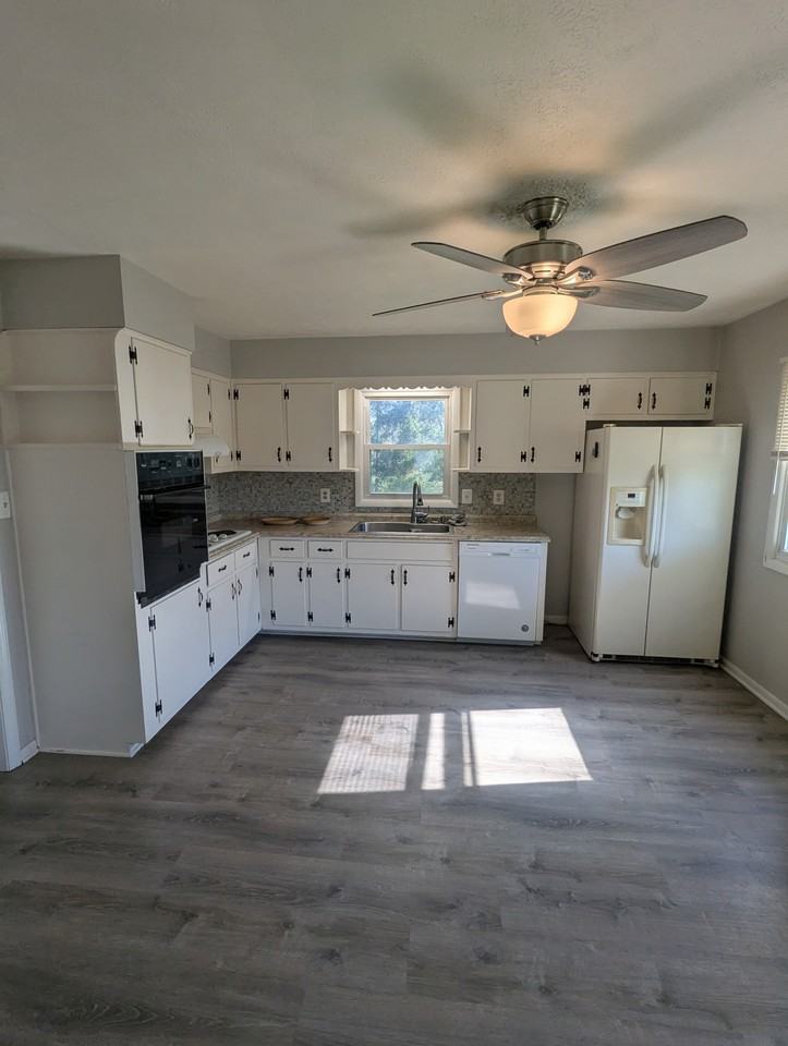 1195 Old Leetown Pike #1 - Photo 4 of 12