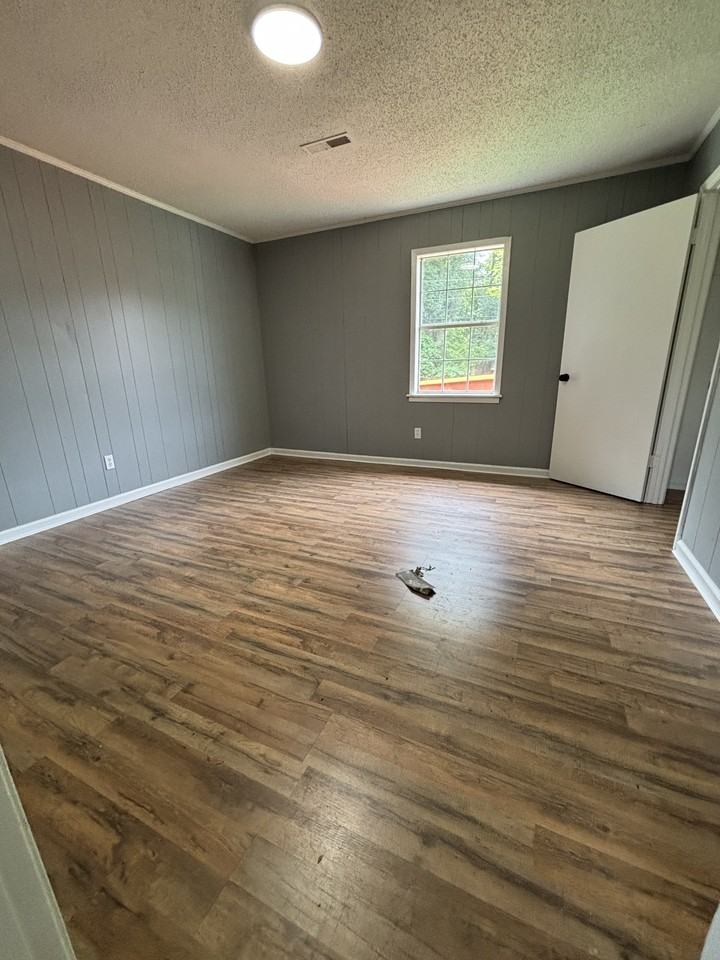216 College St #1 - Photo 6 of 6