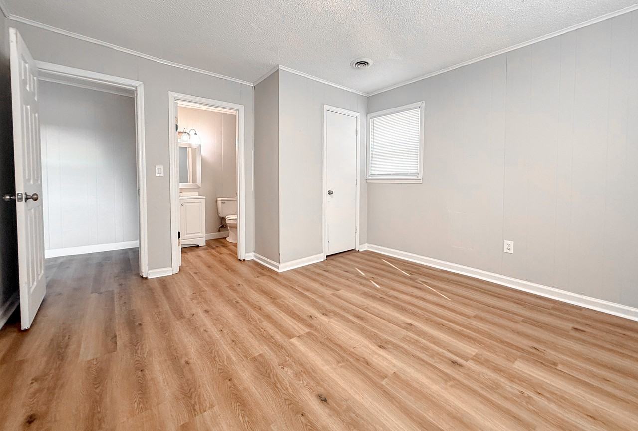 1446 Francis Marion Rd #30 - Photo 5 of 10