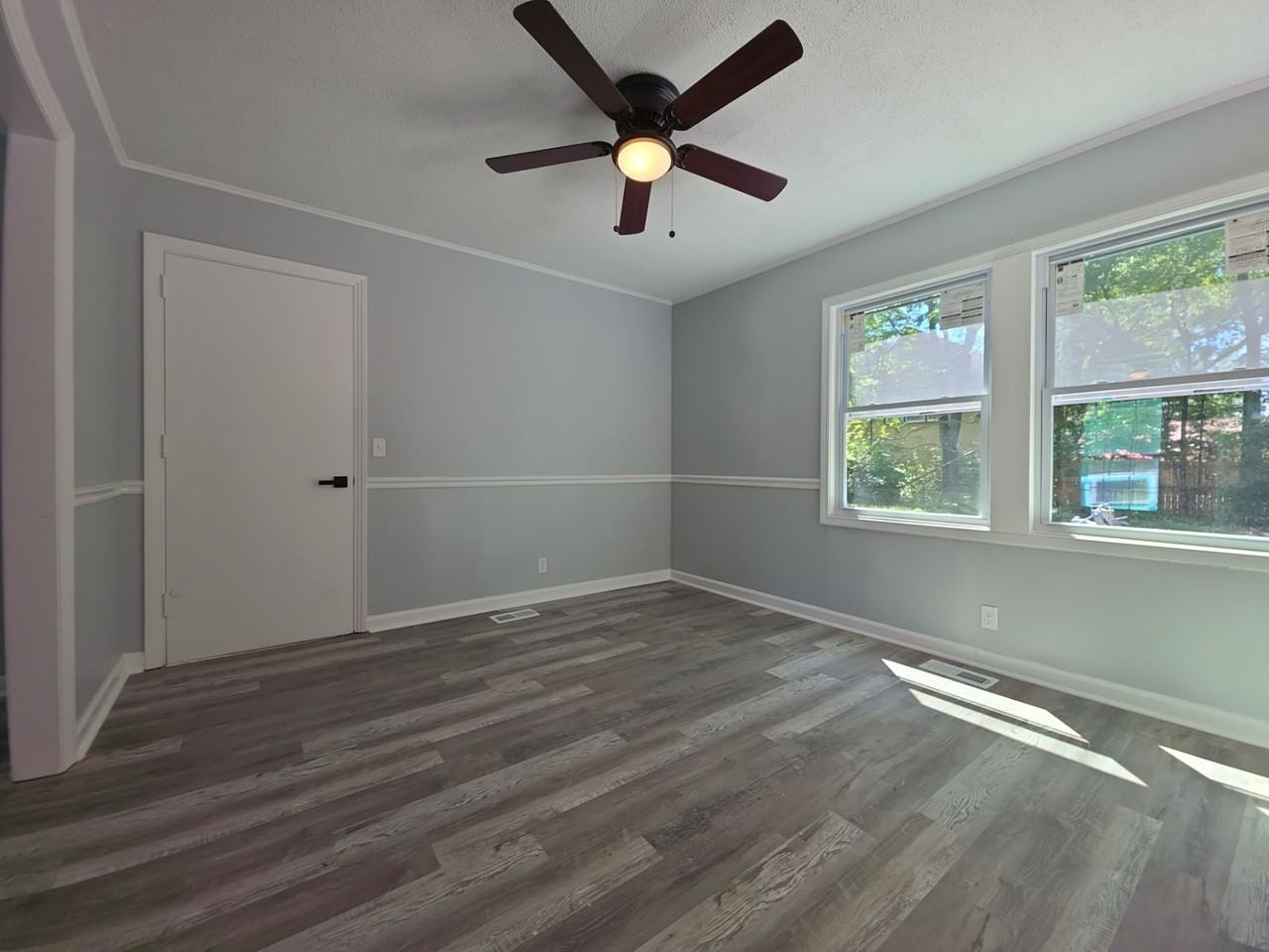 307 Mockingbird Rd Se #1 - Photo 4 of 14