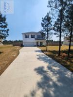 featured image of 2722 Arnold Dr Se #1
